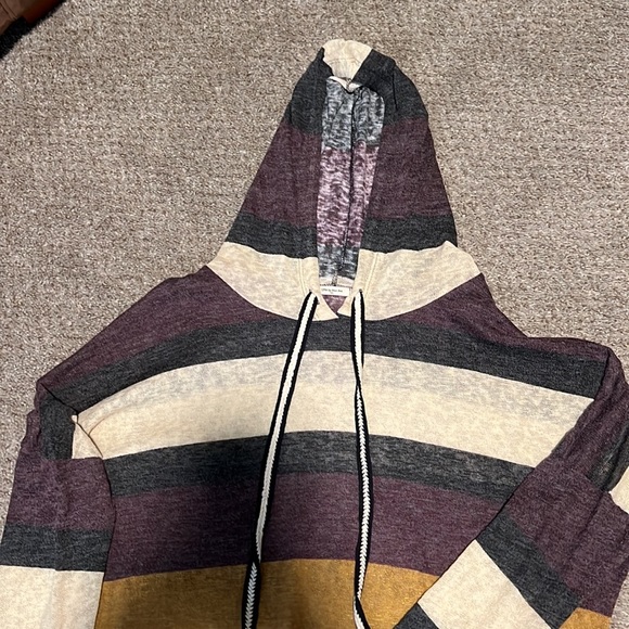 Sweater with hood 12PM by Mon Ami - Picture 2 of 8